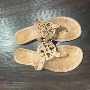 Tan cream, beige Tory Burch sandals, size 8